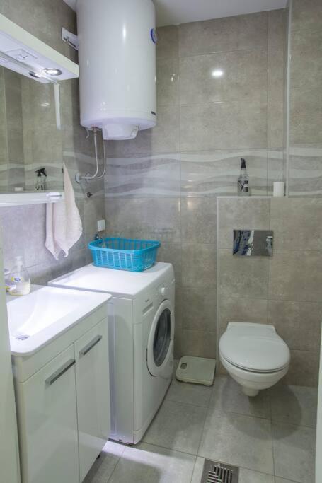 River Walk Apartment