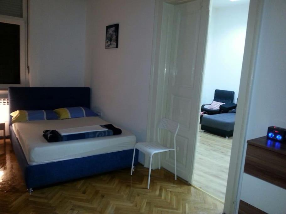 River Walk Apartment